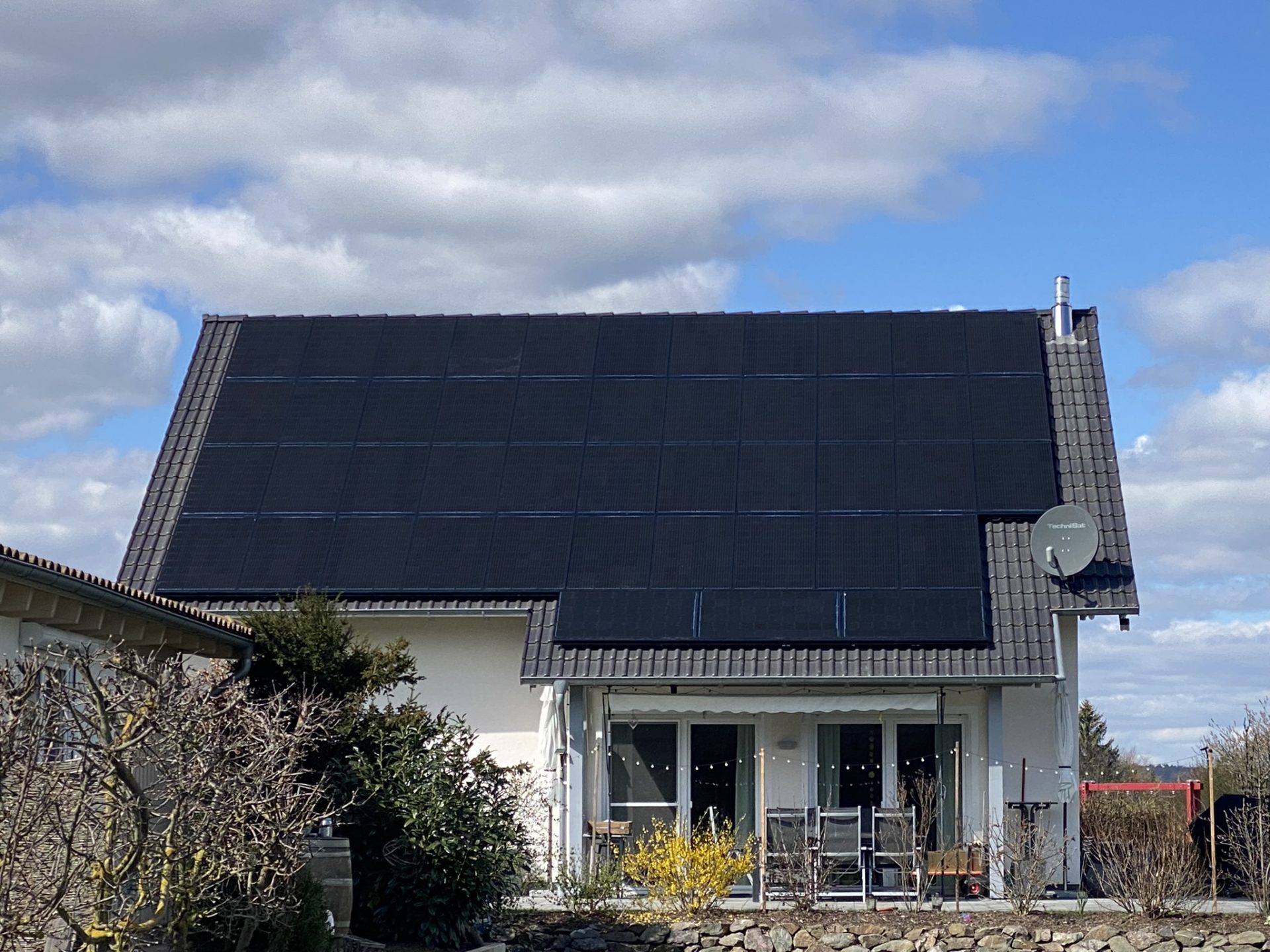 Haus mit Solarpaneln